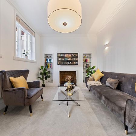 Harrods 2 Bed Lux Flat W/Patio Διαμέρισμα Λονδίνο Εξωτερικό φωτογραφία