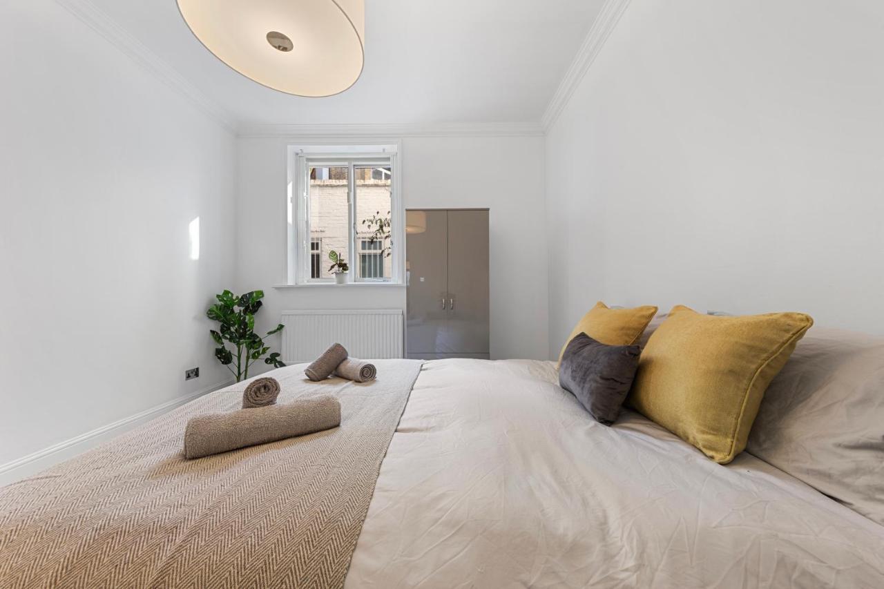 Harrods 2 Bed Lux Flat W/Patio Διαμέρισμα Λονδίνο Εξωτερικό φωτογραφία